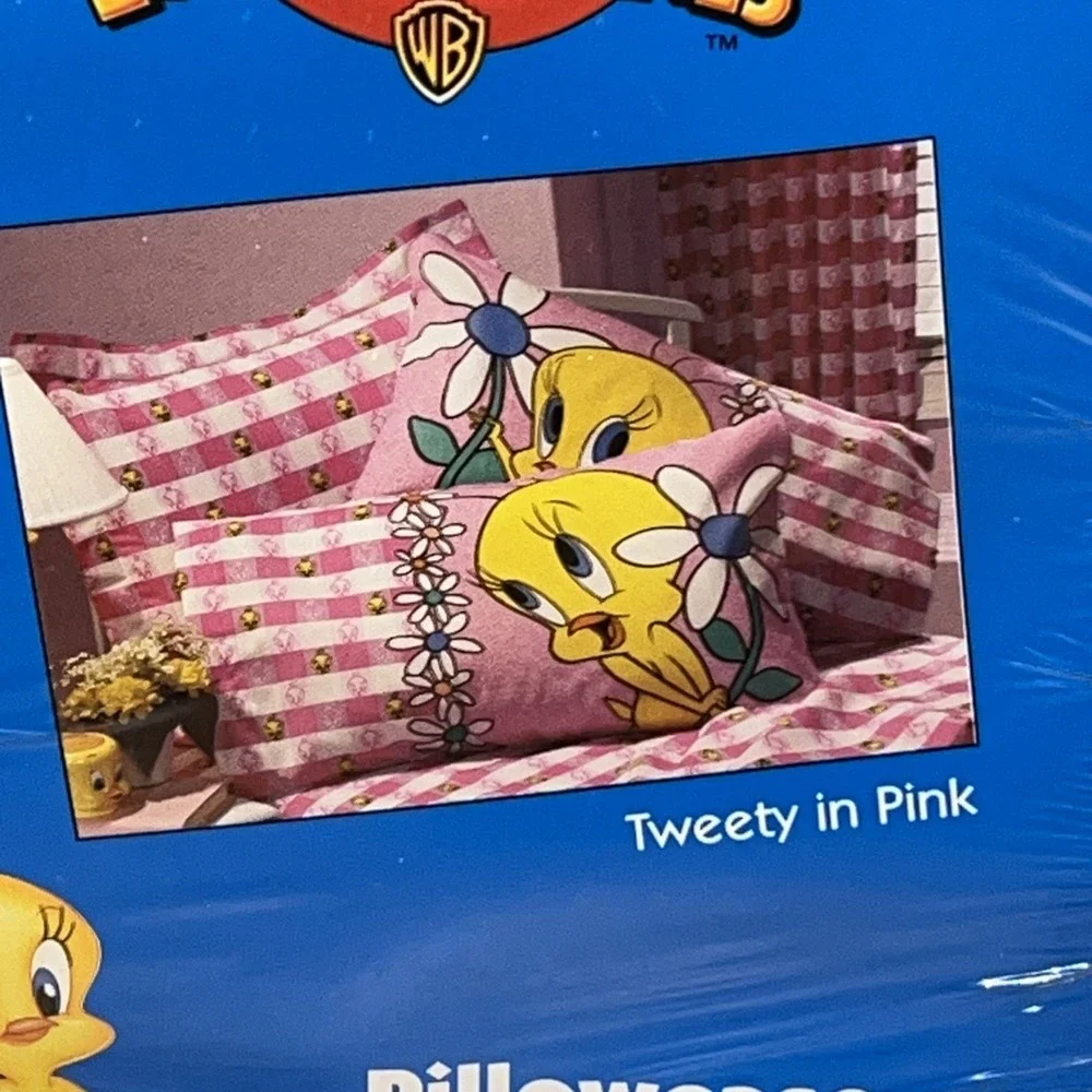Looney Tunes Tweety Bird In Pink Standard  Pillowcase USA Vintage NOS 1999 NWT
